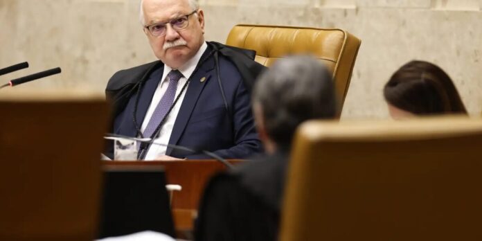 Fachin marca sessão sobre Mendonça para dia 23 Fachin marca sessão sobre Mendonça para dia 23