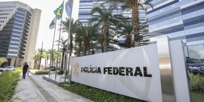 PF está com celular de Vorcaro e afirma poder enviar dados a ministros PF está com celular de Vorcaro e afirma poder enviar dados a ministros